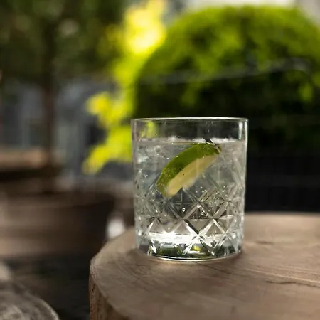 Otel One 4*