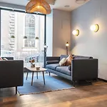 One Hotel 4*