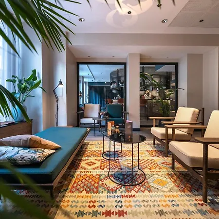 One Hotel 4*