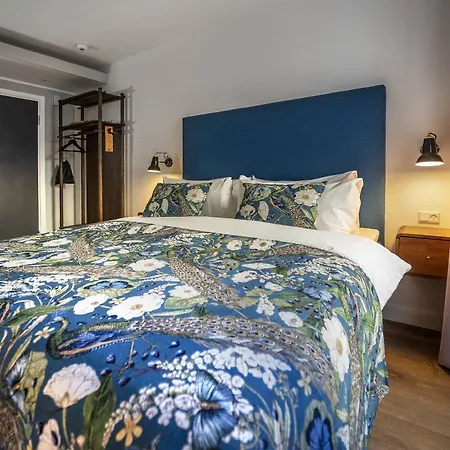 One Hotell