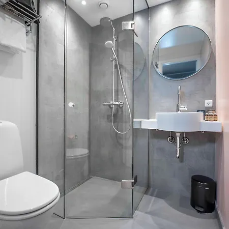 Hotel One