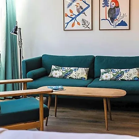 Hotel One 4*